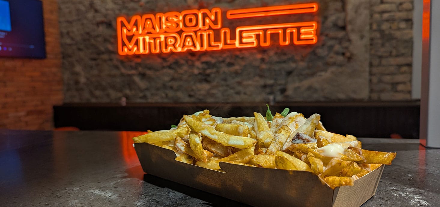 Maison mitraillette frites