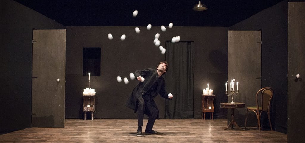 Nuit theatre 145
