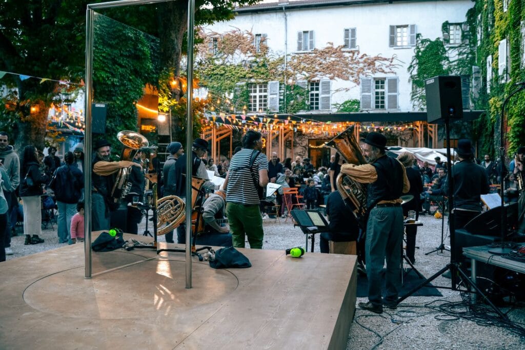 Carnaval minimistan grenoble