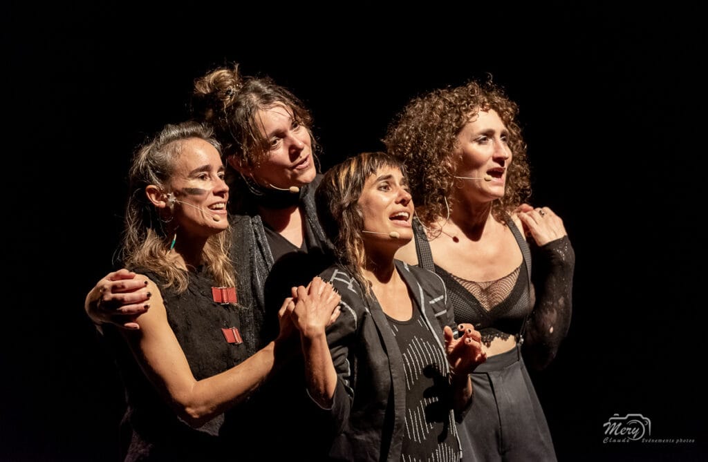 Babel photo3 credit claude mery