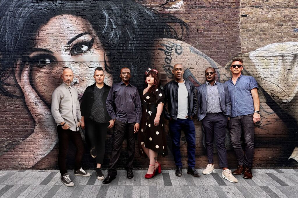 Amy winehouse band concert grenoble