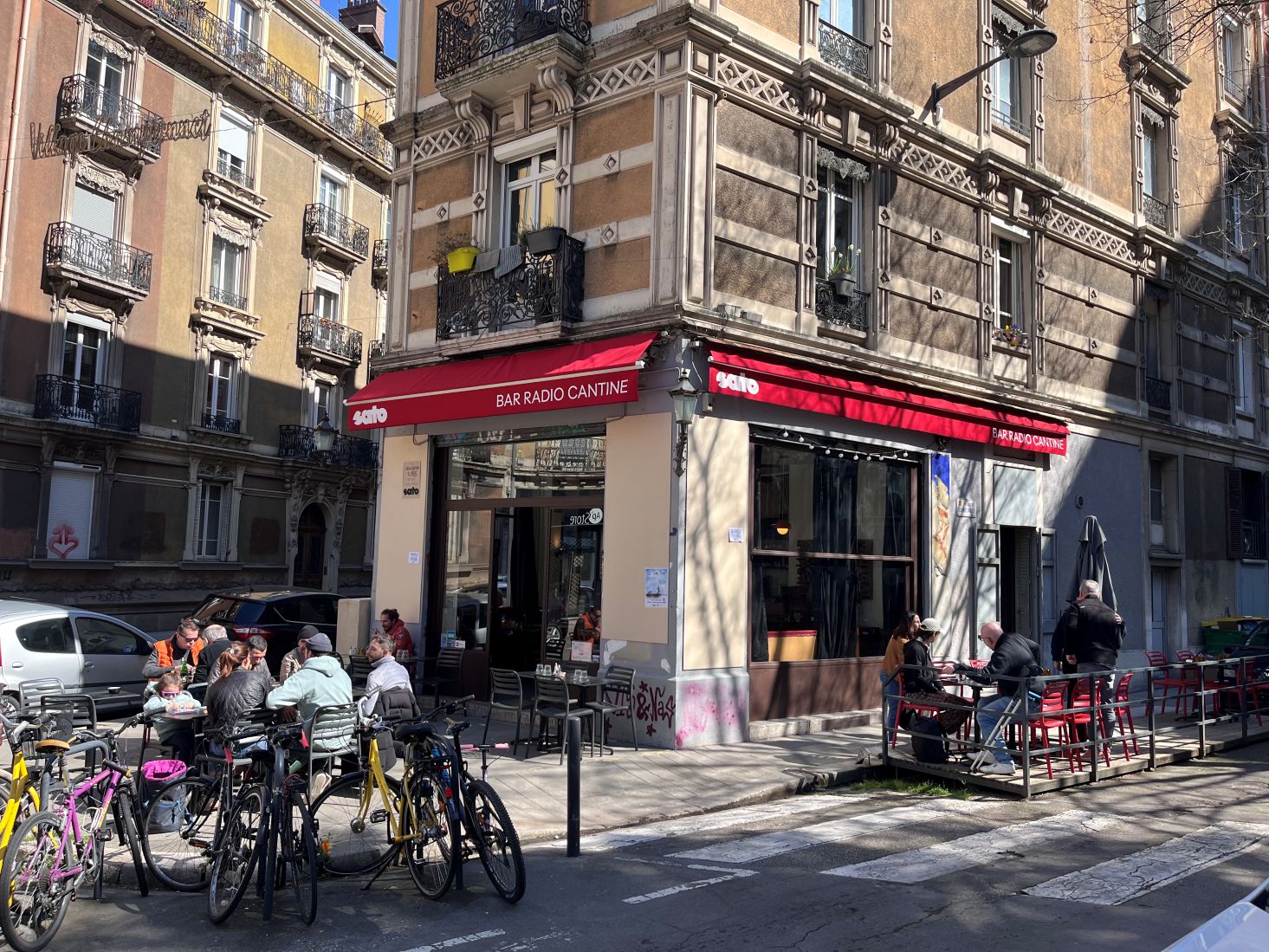 Sato radio bar grenoble