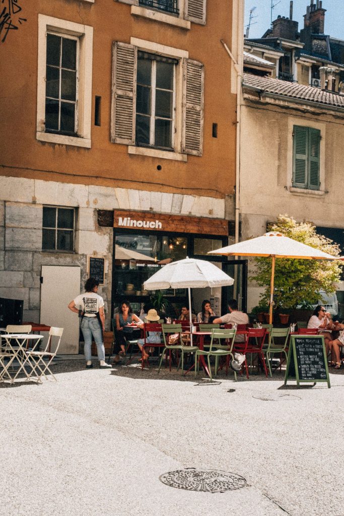 Minouch grenoble resto